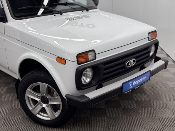 Lada (ВАЗ) Niva Legend с пробегом 2024 года, цена 955 000 рублей, 1439 км, внедорожник, Автокод Объявления