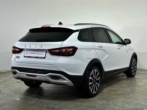 Lada (ВАЗ) Vesta I Рестайлинг (NG) с пробегом 2024 года, цена 1 625 000 рублей, 11791 км, универсал, Автокод Объявления