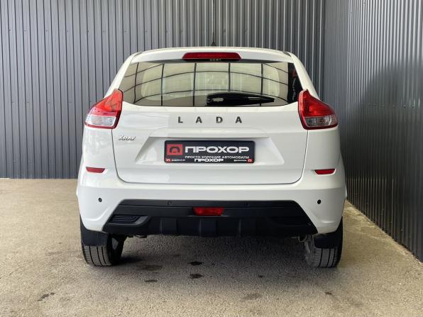 Lada (ВАЗ) XRAY I с пробегом 2017 года, цена 877 000 рублей, 91809 км, хэтчбек, Автокод Объявления