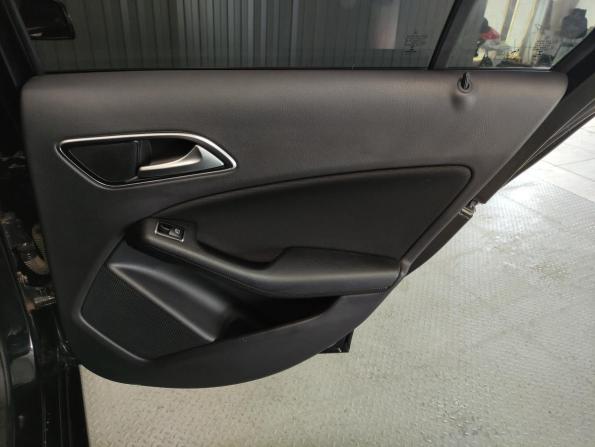 Mercedes-Benz A-Класс III (W176) с пробегом 2014 года, цена 1 150 000 рублей, 131497 км, хэтчбек, Автокод Объявления