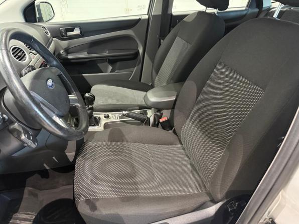 Ford Focus II Рестайлинг с пробегом 2010 года, цена 580 000 рублей, 185000 км, хэтчбек, Автокод Объявления