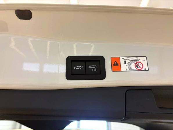 Новый Toyota RAV4 VI (XA60) 2025 года, цена 4 490 000 рублей, внедорожник, Автокод Объявления