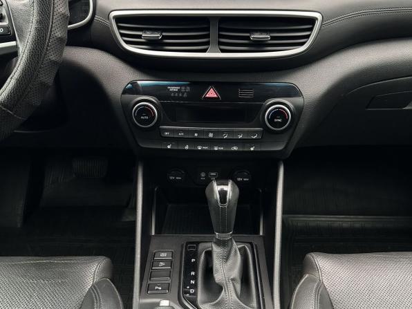 Hyundai Tucson III Рестайлинг с пробегом 2019 года, цена 2 100 000 рублей, 180609 км, внедорожник, Автокод Объявления