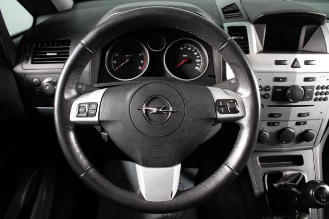 Opel Zafira OPC B с пробегом 2012 года, цена 729 000 рублей, 146847 км, компактвэн, Автокод Объявления