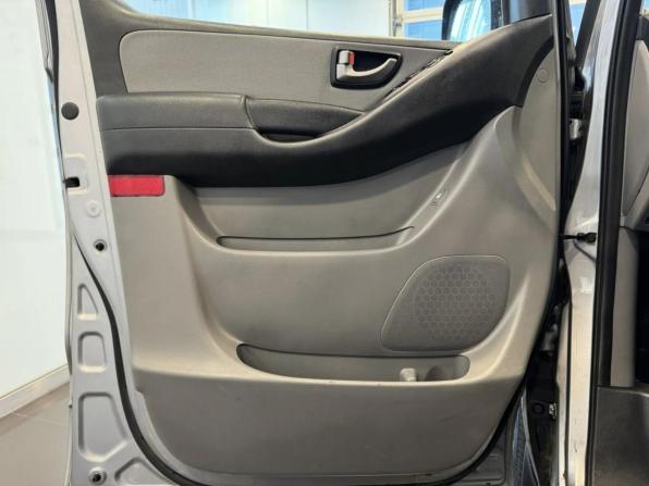 Hyundai Grand Starex I с пробегом 2013 года, цена 1 720 000 рублей, 213026 км, минивэн, Автокод Объявления