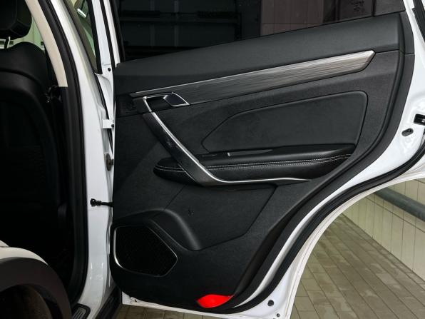 Geely Atlas Pro с пробегом 2023 года, цена 2 249 000 рублей, 61843 км, внедорожник, Автокод Объявления