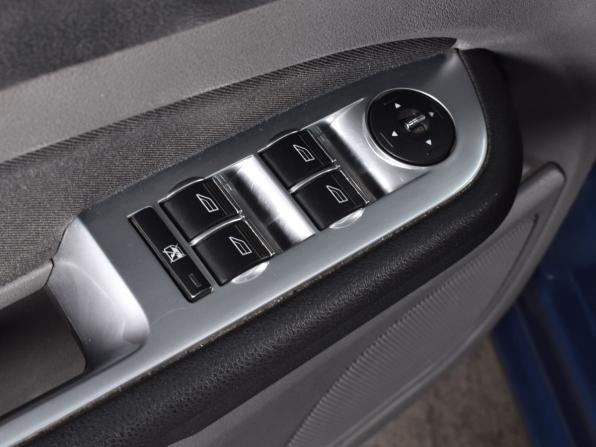 Ford Focus II Рестайлинг с пробегом 2008 года, цена 544 995 рублей, 290978 км, седан, Автокод Объявления