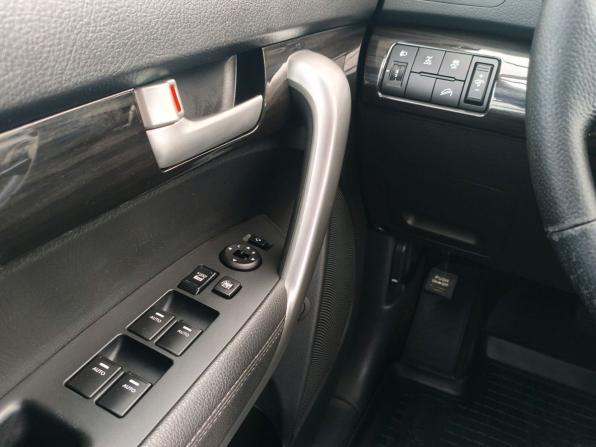 Kia Sorento II с пробегом 2012 года, цена 1 580 000 рублей, 120100 км, внедорожник, Автокод Объявления