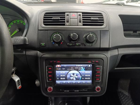 Skoda Fabia II с пробегом 2009 года, цена 390 000 рублей, 239855 км, хэтчбек, Автокод Объявления