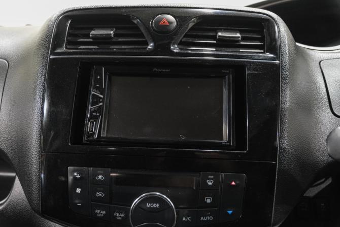 Nissan Serena IV (C26) с пробегом 2015 года, цена 1 129 000 рублей, 240000 км, минивэн, Автокод Объявления