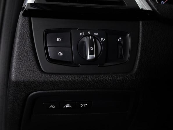 BMW 3 серии VI (F3x) Рестайлинг с пробегом 2015 года, цена 2 099 000 рублей, 199900 км, седан, Автокод Объявления