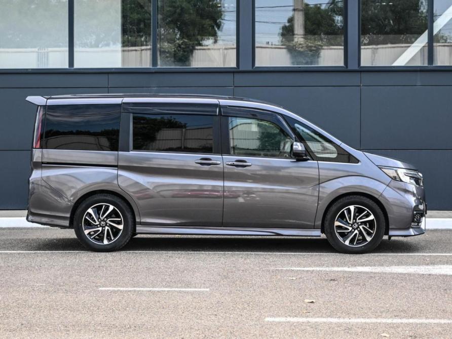 Honda Stepwgn V Рестайлинг Новороссийск  - изображение 5