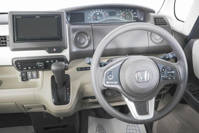 Honda N-BOX II с пробегом 2017 года, цена 849 000 рублей, 126000 км, микровэн, Автокод Объявления