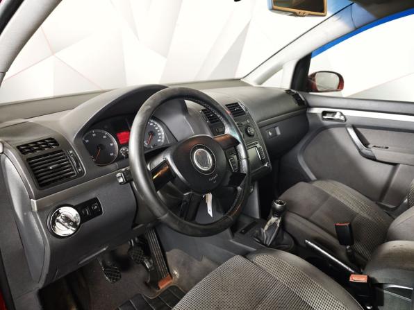 Volkswagen Touran I с пробегом 2005 года, цена 395 000 рублей, 370088 км, компактвэн, Автокод Объявления