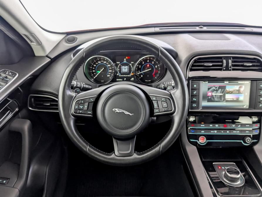 Jaguar F-Pace I Москва  - изображение 21