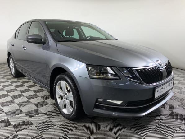 Skoda Octavia III (A7) Рестайлинг с пробегом 2019 года, цена 1 977 000 рублей, 105812 км, лифтбек, Автокод Объявления