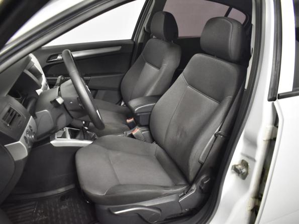 Opel Astra H Рестайлинг с пробегом 2011 года, цена 485 200 рублей, 250510 км, седан, Автокод Объявления