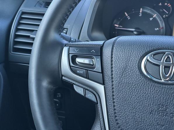 Toyota Land Cruiser Prado 150 Series Рестайлинг 2 с пробегом 2018 года, цена 4 850 000 рублей, 83708 км, внедорожник, Автокод Объявления