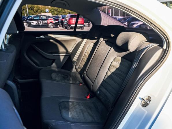 Volkswagen Jetta VI с пробегом 2014 года, цена 1 065 000 рублей, 164936 км, седан, Автокод Объявления