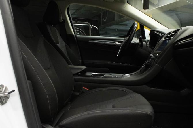 Ford Mondeo V Рестайлинг с пробегом 2019 года, цена 1 979 000 рублей, 131574 км, универсал, Автокод Объявления