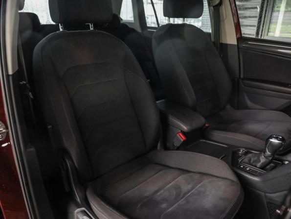 Volkswagen Tiguan II с пробегом 2017 года, цена 2 299 000 рублей, 123503 км, внедорожник, Автокод Объявления