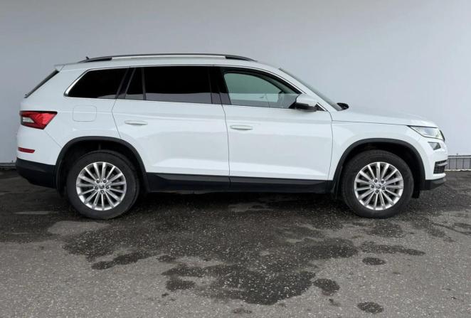 Skoda Kodiaq I с пробегом 2018 года, цена 2 575 000 рублей, 185997 км, внедорожник, Автокод Объявления