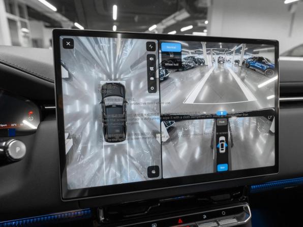 Zeekr 9X с пробегом 2025 года, цена 10 200 000 рублей, 50 км, внедорожник, Автокод Объявления