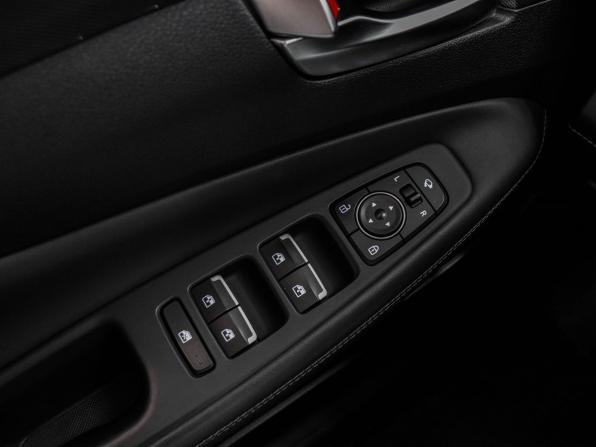 Hyundai Santa Fe IV Рестайлинг с пробегом 2021 года, цена 3 399 000 рублей, 94735 км, внедорожник, Автокод Объявления