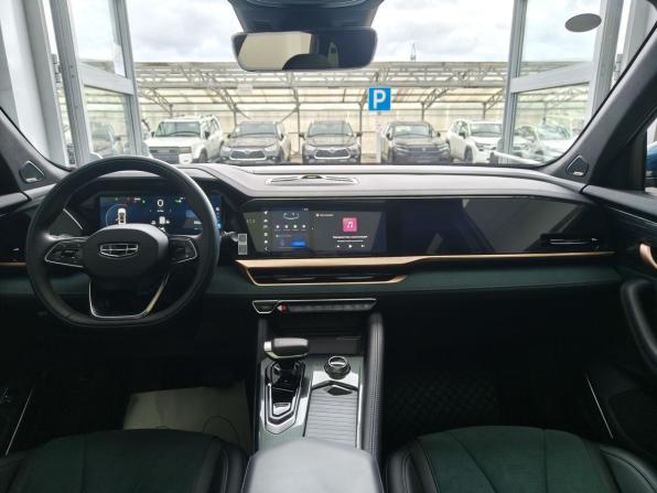 Geely Monjaro I с пробегом 2023 года, цена 3 270 000 рублей, 17800 км, внедорожник, Автокод Объявления