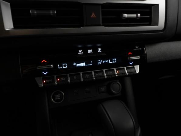 Mitsubishi L200 VI с пробегом 2025 года, цена 5 290 000 рублей, 15 км, пикап, Автокод Объявления