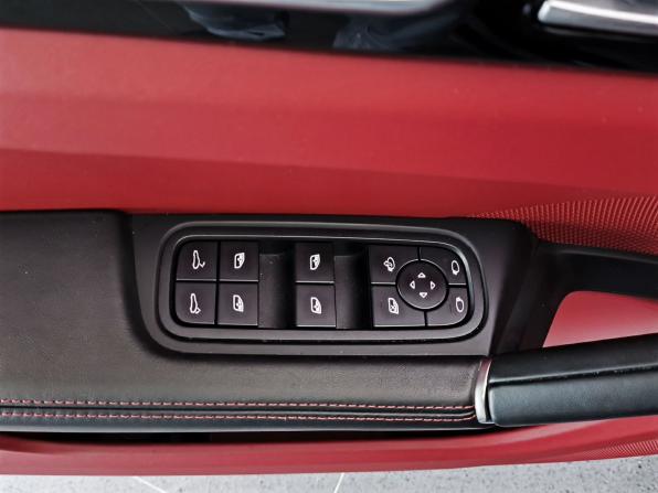 Porsche Cayenne III с пробегом 2022 года, цена 13 480 000 рублей, 35443 км, внедорожник, Автокод Объявления