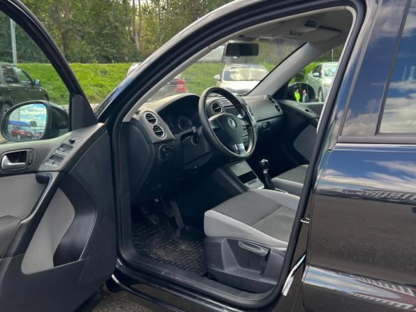 Volkswagen Tiguan I с пробегом 2009 года, цена 880 000 рублей, 221000 км, внедорожник, Автокод Объявления