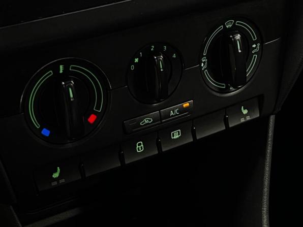 Skoda Rapid I Рестайлинг с пробегом 2019 года, цена 1 134 000 рублей, 147595 км, лифтбек, Автокод Объявления