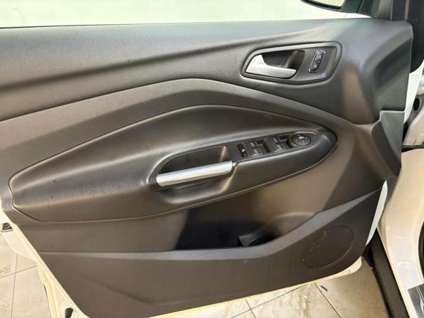 Ford Kuga II с пробегом 2014 года, цена 1 190 000 рублей, 162000 км, внедорожник, Автокод Объявления