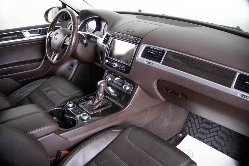 Volkswagen Touareg II Рестайлинг Пермь  - изображение 11