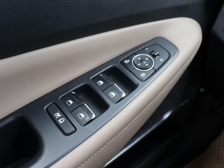 Hyundai Santa Fe IV Самара  - изображение 16