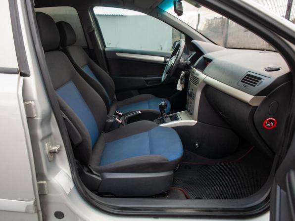 Opel Astra H Рестайлинг с пробегом 2009 года, цена 470 000 рублей, 206572 км, хэтчбек, Автокод Объявления