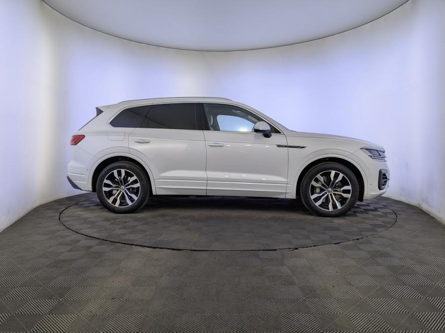 Volkswagen Touareg III Москва  - изображение 4