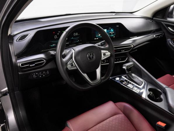 Changan Eado Plus с пробегом 2024 года, цена 1 790 000 рублей, 15895 км, седан, Автокод Объявления