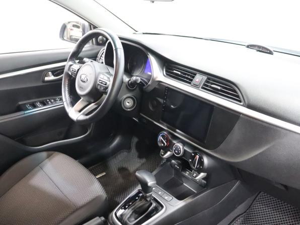 Kia Rio IV Рестайлинг с пробегом 2020 года, цена 1 470 000 рублей, 94884 км, седан, Автокод Объявления