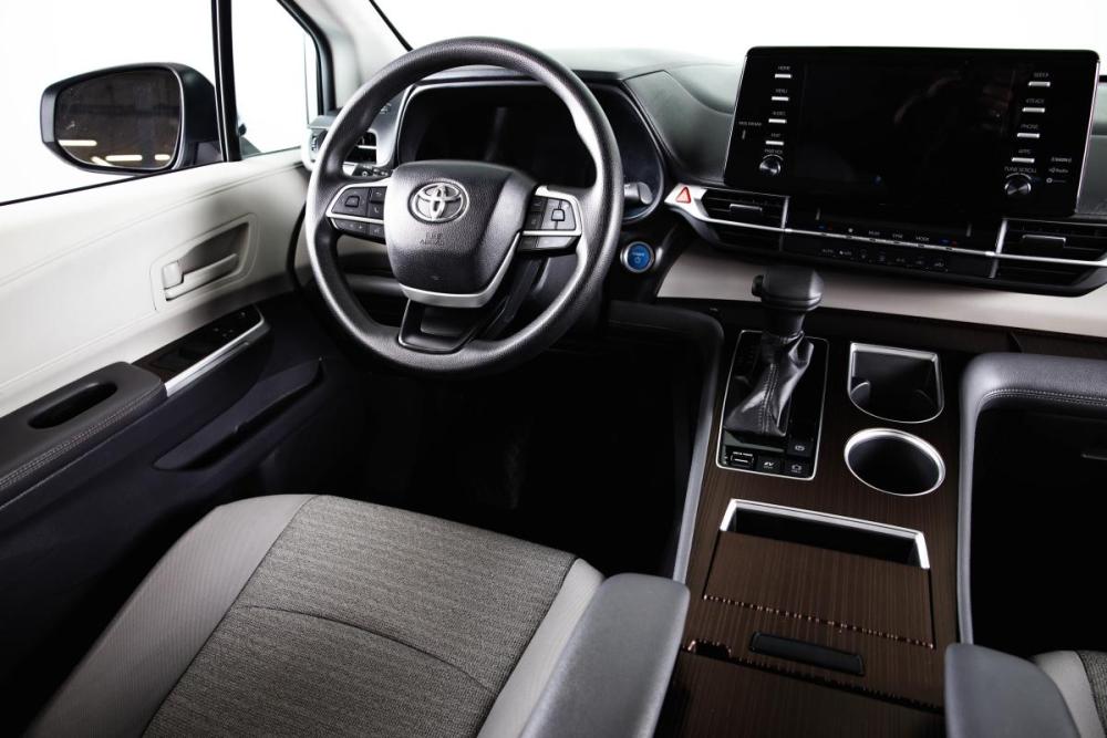 Toyota Sienna IV Пермь  - изображение 15