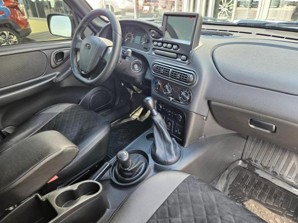 Lada (ВАЗ) Niva Travel I с пробегом 2024 года, цена 1 244 000 рублей, 17600 км, внедорожник, Автокод Объявления