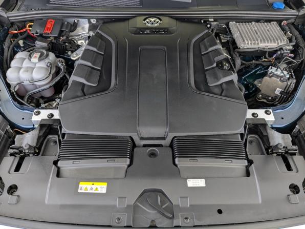 Volkswagen Touareg III с пробегом 2022 года, цена 7 600 000 рублей, 39500 км, внедорожник, Автокод Объявления