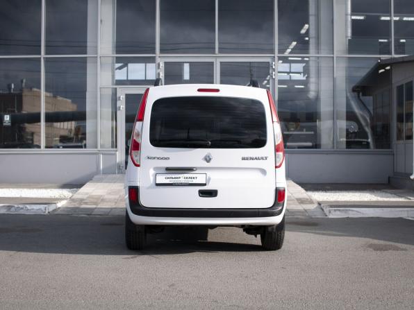 Renault Kangoo II Рестайлинг с пробегом 2014 года, цена 1 100 000 рублей, 53022 км, компактвэн, Автокод Объявления