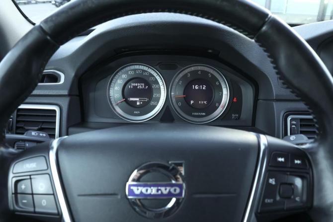 Volvo S80 II Рестайлинг с пробегом 2012 года, цена 968 000 рублей, 308704 км, седан, Автокод Объявления