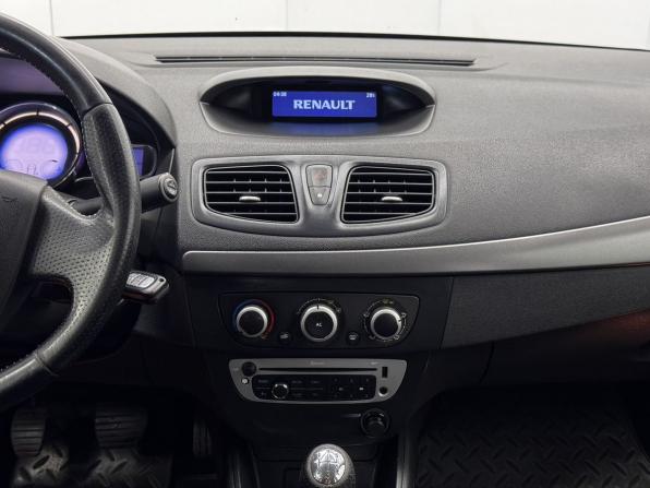 Renault Fluence I с пробегом 2013 года, цена 677 000 рублей, 178175 км, седан, Автокод Объявления