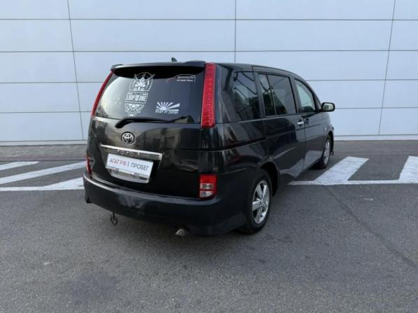 Toyota ISis I с пробегом 2004 года, цена 680 000 рублей, 413990 км, компактвэн, Автокод Объявления