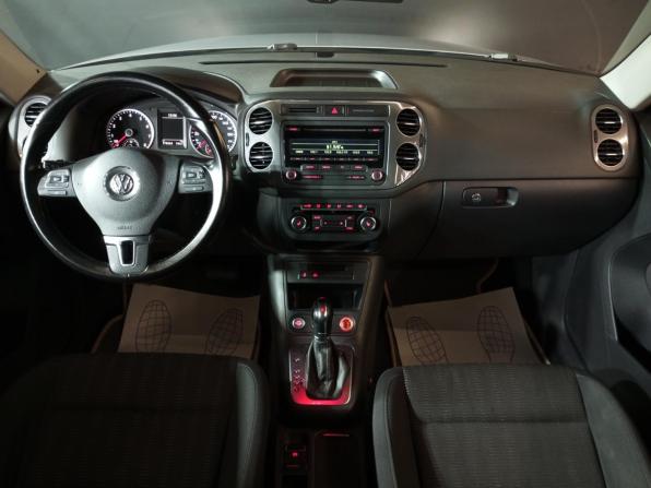 Volkswagen Tiguan I Рестайлинг с пробегом 2013 года, цена 1 460 000 рублей, 179361 км, внедорожник, Автокод Объявления