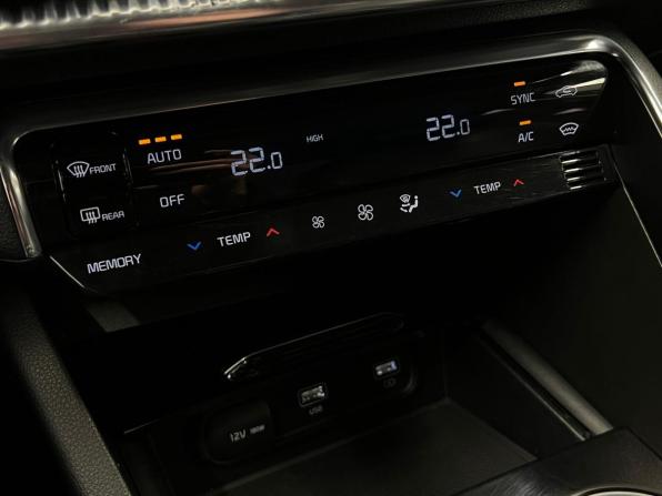 Kia K5 III с пробегом 2020 года, цена 2 600 000 рублей, 55039 км, седан, Автокод Объявления
