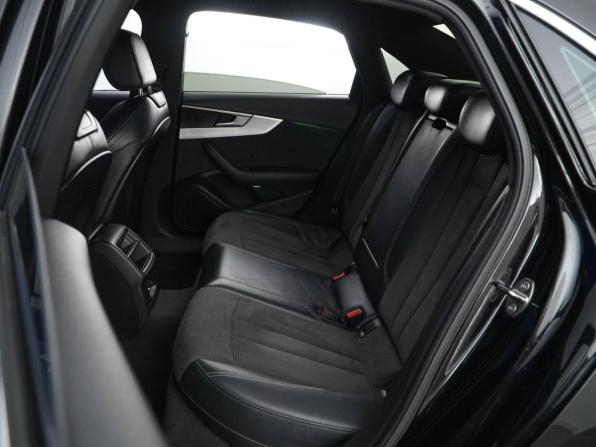 Audi A4 V (B9) с пробегом 2017 года, цена 2 600 000 рублей, 124342 км, седан, Автокод Объявления